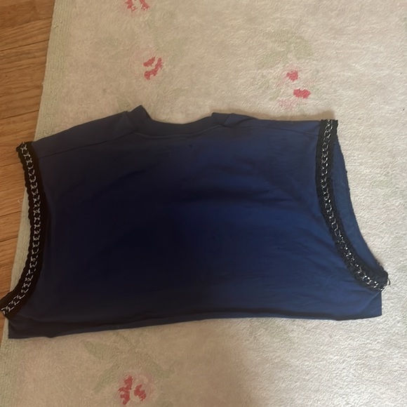 LF navy blue crop top with American flag, an eagle, and chain details - Picture 2 of 2